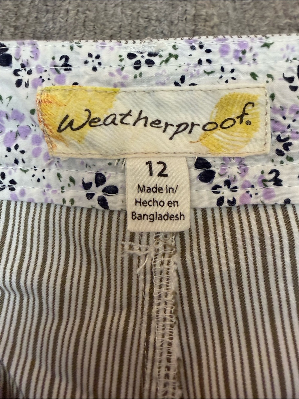 Weatherproof Women's White Pinstriped Bermuda Shorts with Olive Pocket Trim - Picture 9 of 9